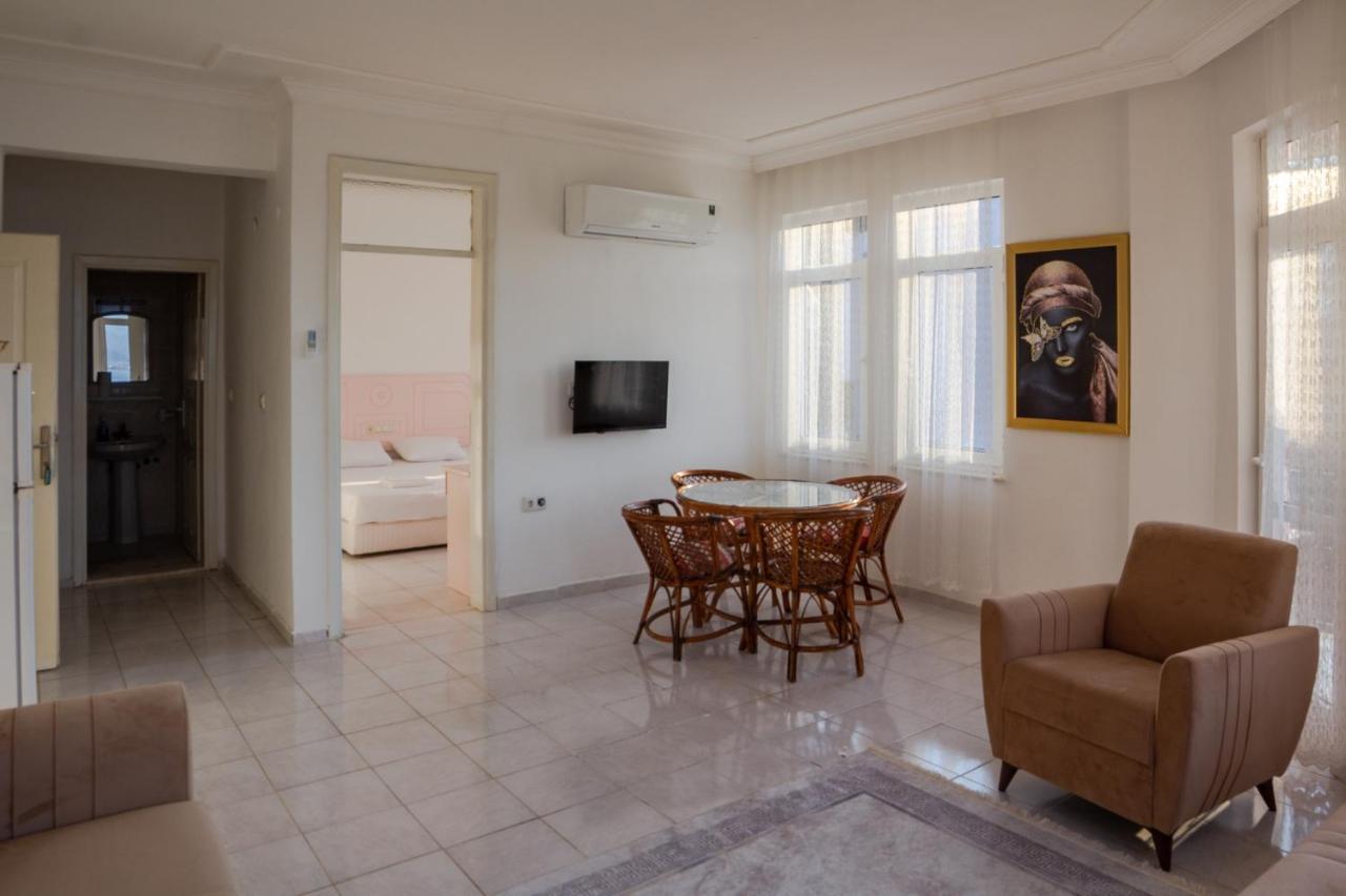 Pembe Kosk Apart Otel Fethiye Exterior foto